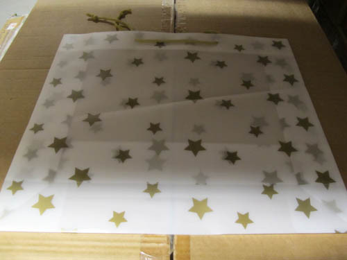 Darčeková taška priesvitná s hviezdičkami 410 x 120 x 360 mm