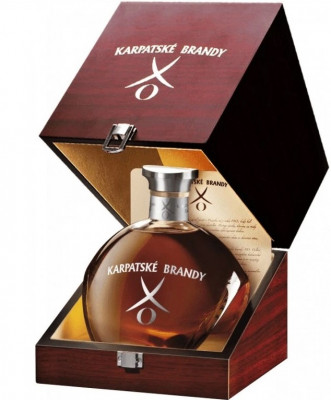 Karpatské brandy XO 40% 0,7L, brandy, DB