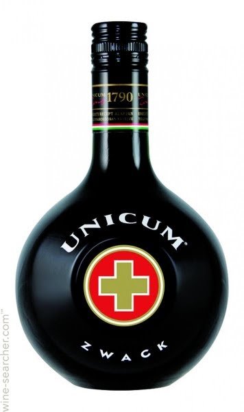 UNICUM ZWACK 40% 0,7L, liker