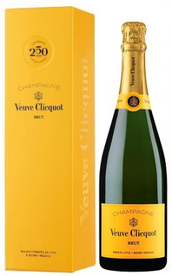 Veuve Clicquot Brut 0,75L, AOC, sam, bl, su, DB