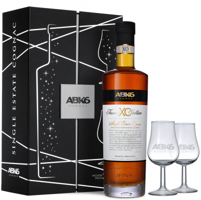 ABK6 Cognac XO Family Cellar 40%, s 2 pohármi 0,7L, cognac, DK