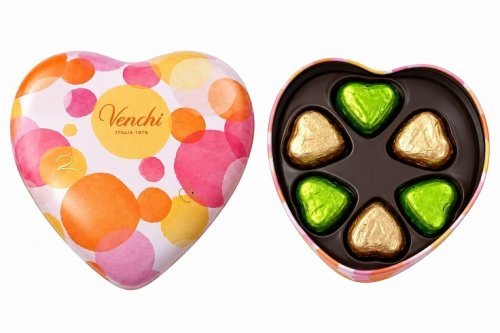 VENCHI Small Heart dóza v tvare srdca plnená čokoládami  46g, cca. 6  ks,,cok